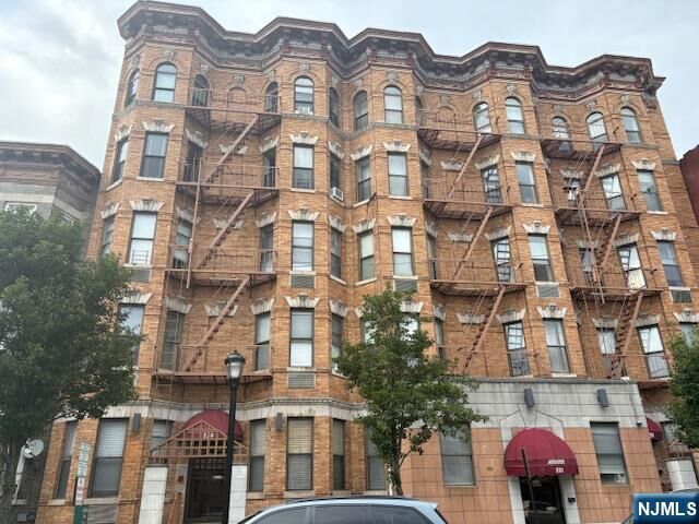 Property Photo:  224 48th 1G  NJ OTHER 