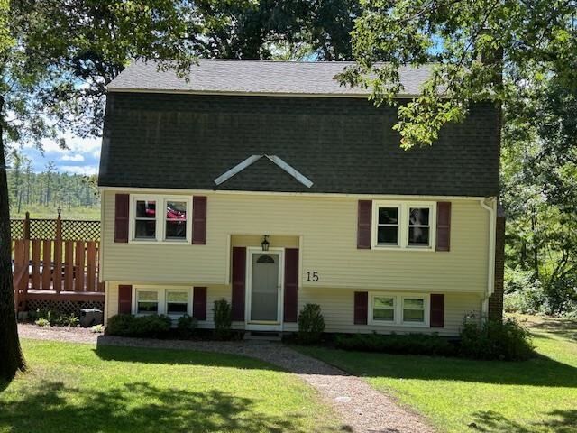 15 Alan Circle  Londonderry NH 03053 photo