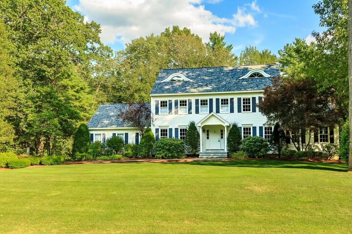 Property Photo: 13 Woodbine Drive NH 03053