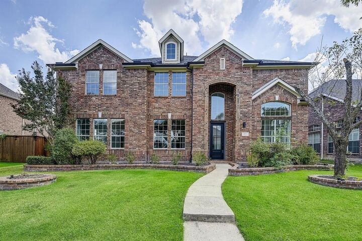 Property Photo: 1616 Sweetbay Drive TX 75002