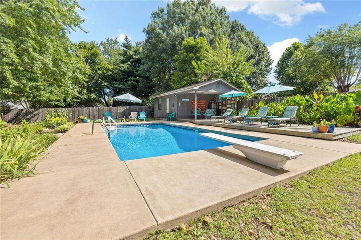 1161 Huntington Drive  Fayetteville AR 72701 photo