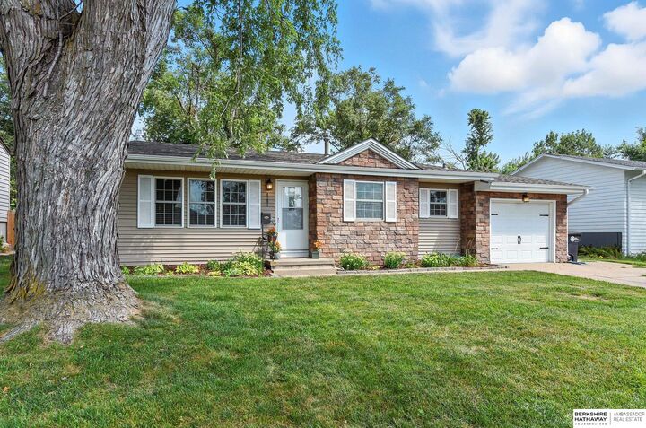 4705 N 96th Street  Omaha NE 68134 photo