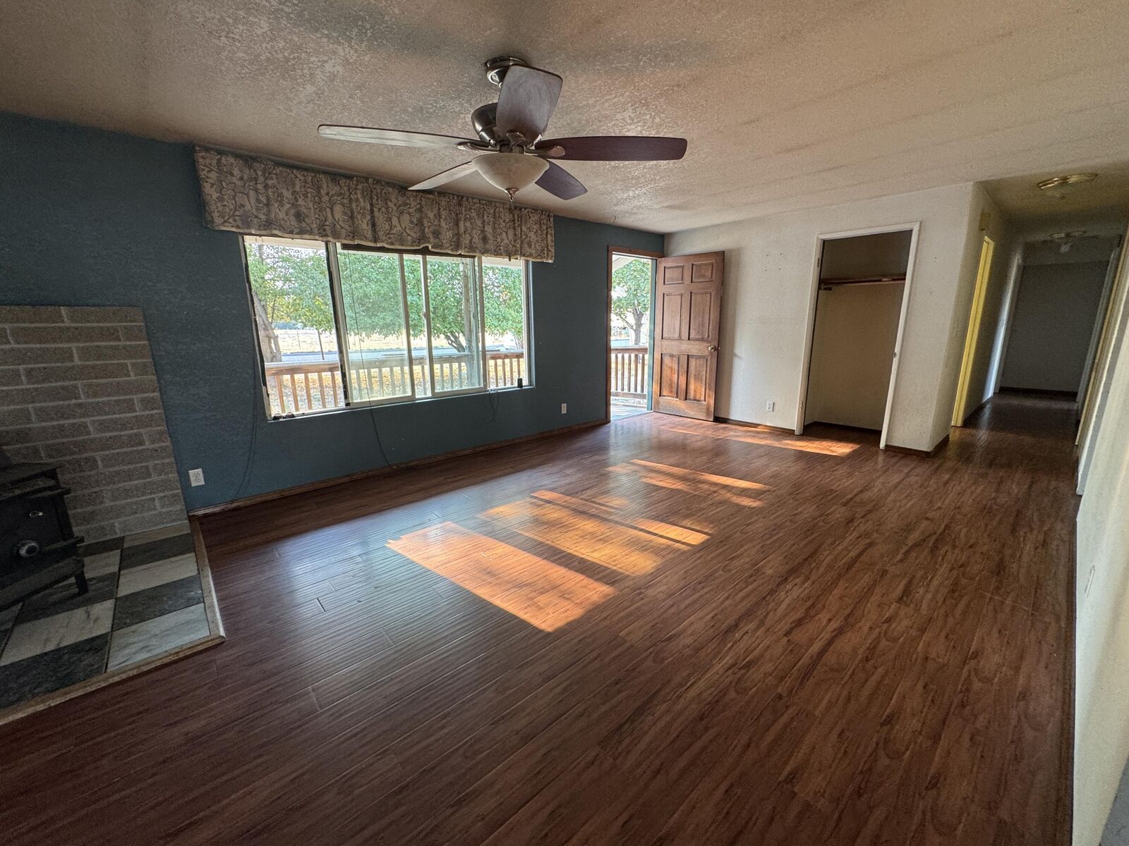 Property Photo: 1234 NW 9th Street OR 97756
