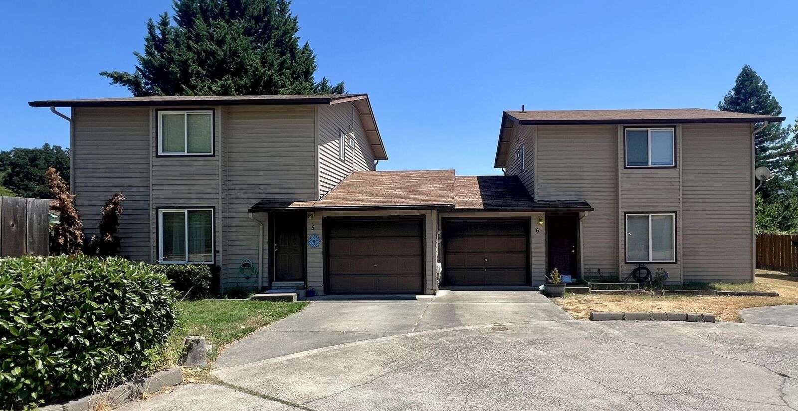 Property Photo:  47 SW Eastern Avenue 5,6 &Amp 7  OR 97526 