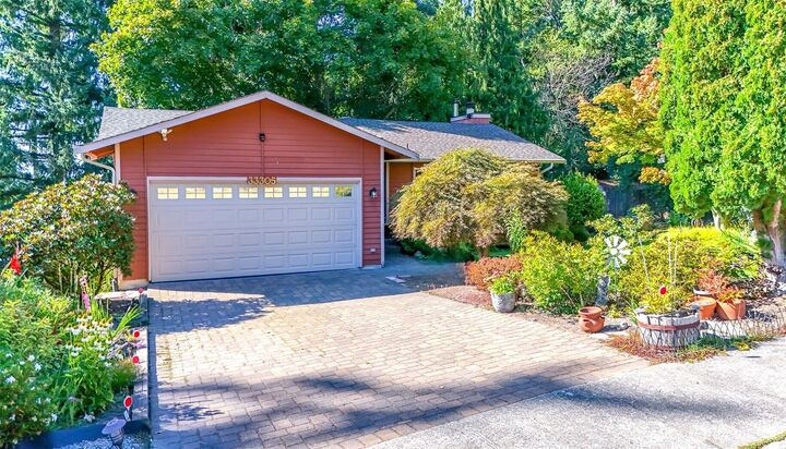 Property Photo:  33305  41st Avenue SW  WA 98023 