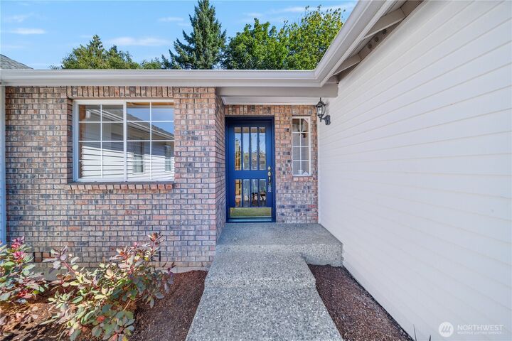 Property Photo:  5103  103rd Street SW  WA 98275 