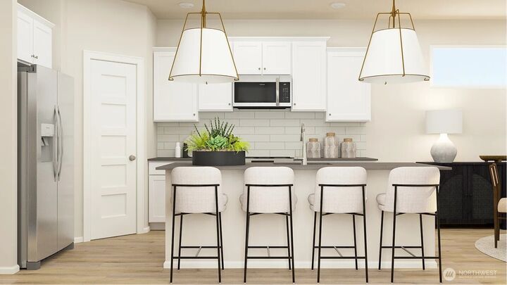 Property Photo:  14511  204th Avenue E  WA 98391 