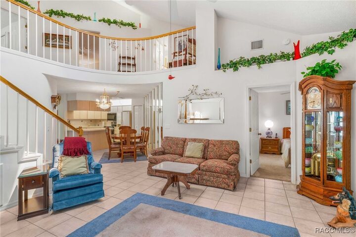 Property Photo: 707 Peebles Court FL 34453