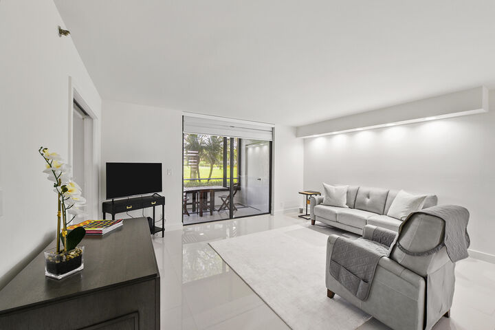 Property Photo: 7145 Promenade Drive 101 FL 33433