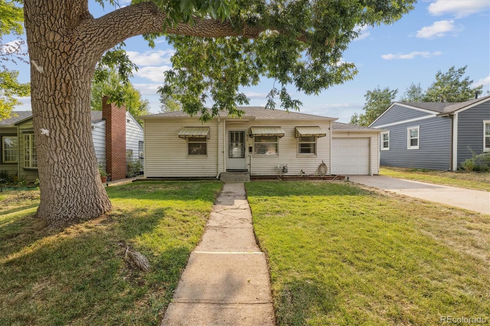 Property Photo:  4180 S Pearl Street  CO 80113 
