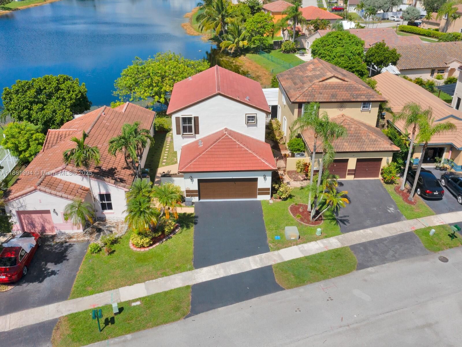 Property Photo: 2130 NW 184th Way FL 33029