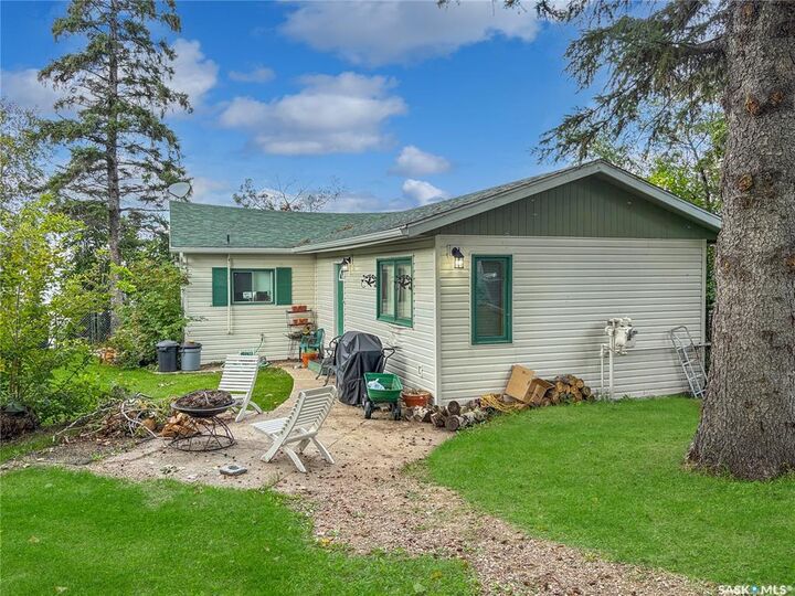 77 Lakeview Avenue  Meota Rm No.468 SK S0M 1X0 photo