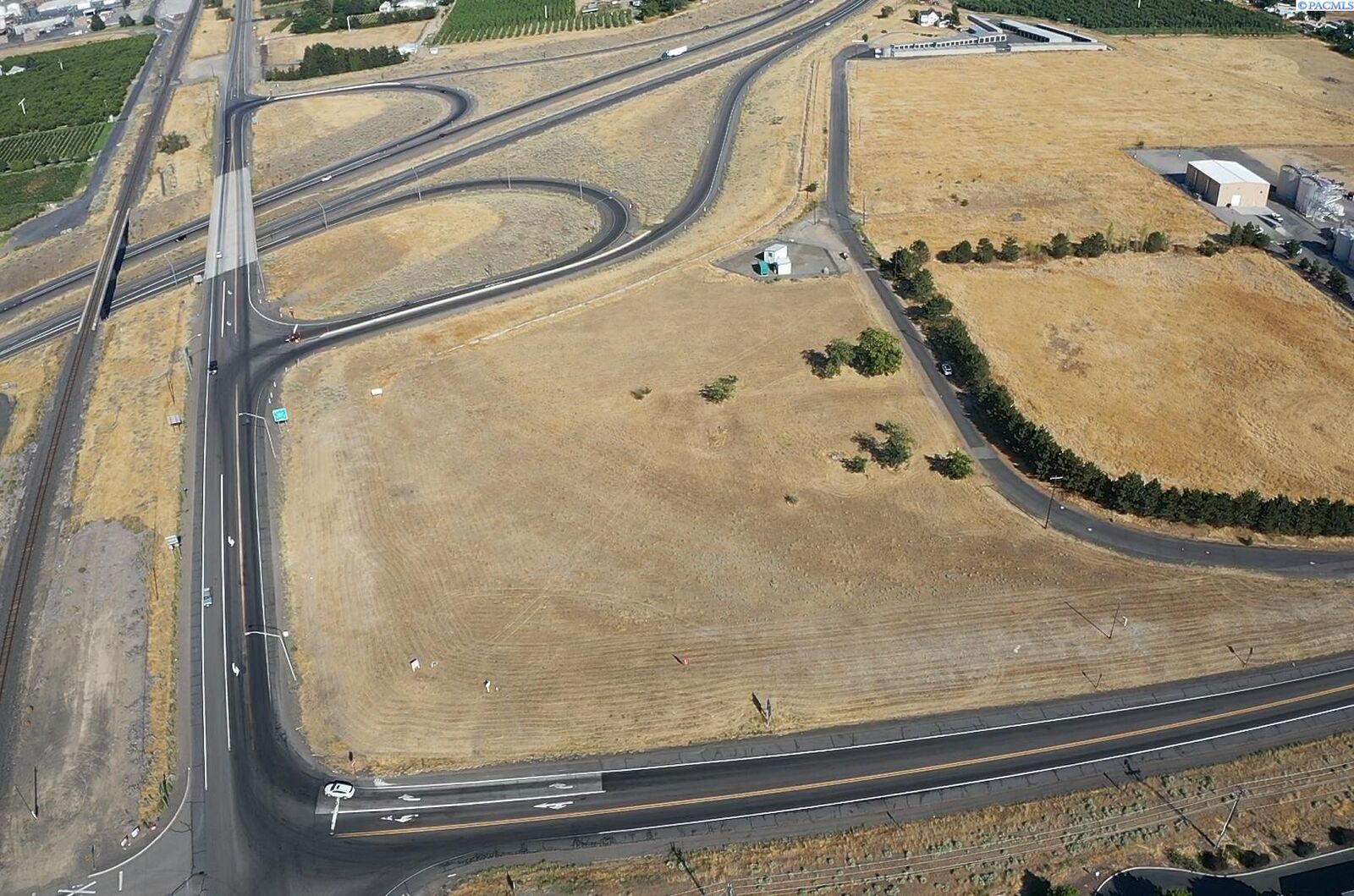 Property Photo: 2236-2282 Frontier Road WA 99350