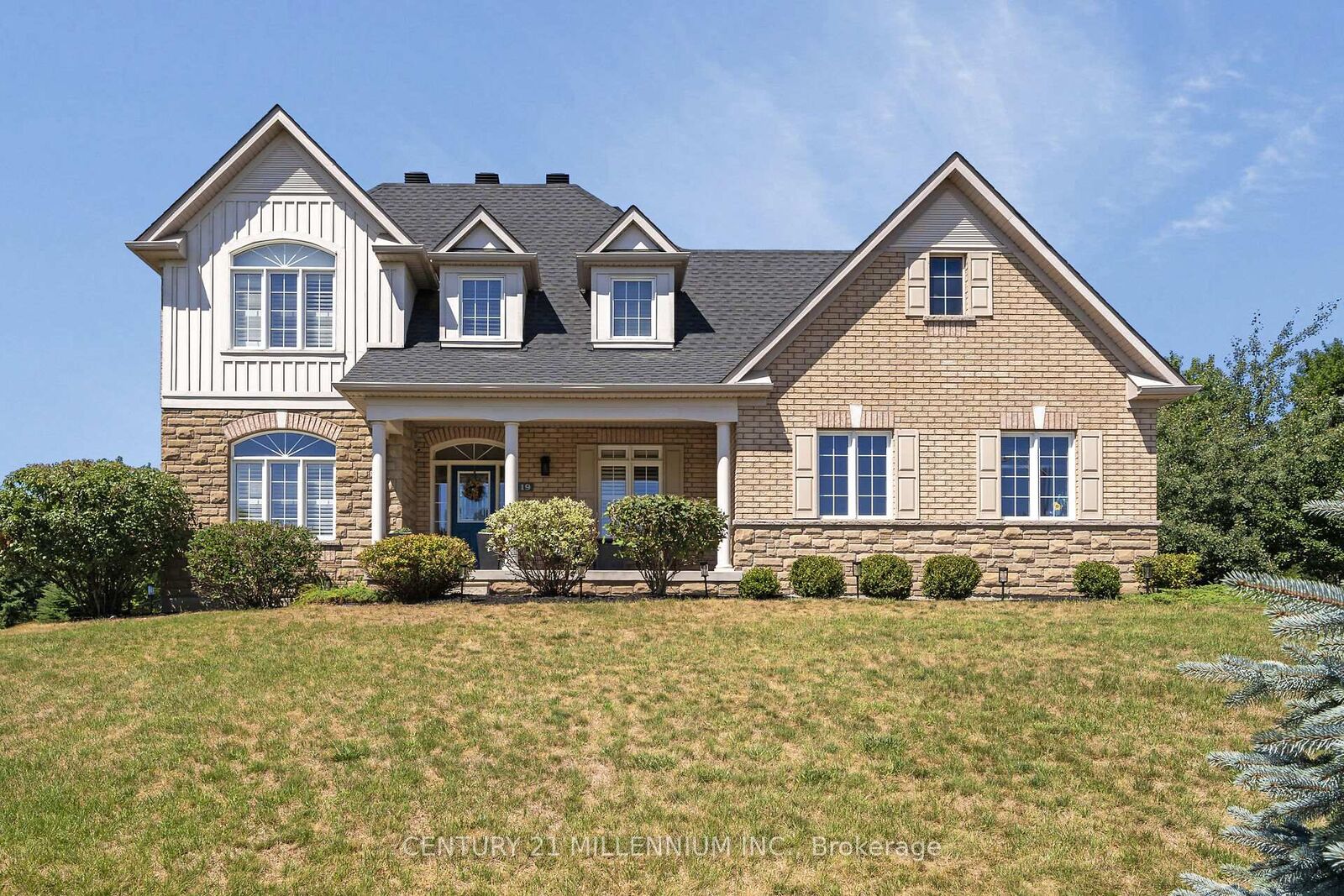 Property Photo:  19 Leader Court  ON N0B 1Z0 
