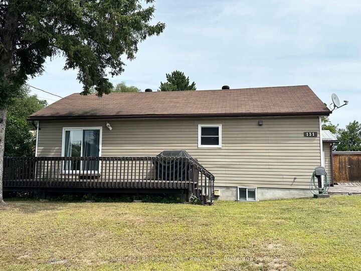 Property Photo:  131 6th Street  ON P0H 1V0 