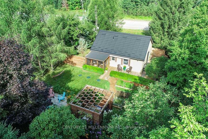 Property Photo: 707 Charleston Side Road ON L7K 0S1