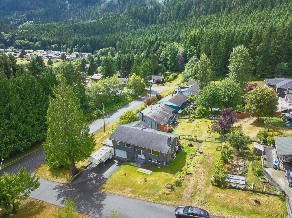 Property Photo: 170 Seaview St BC V0P 1R0