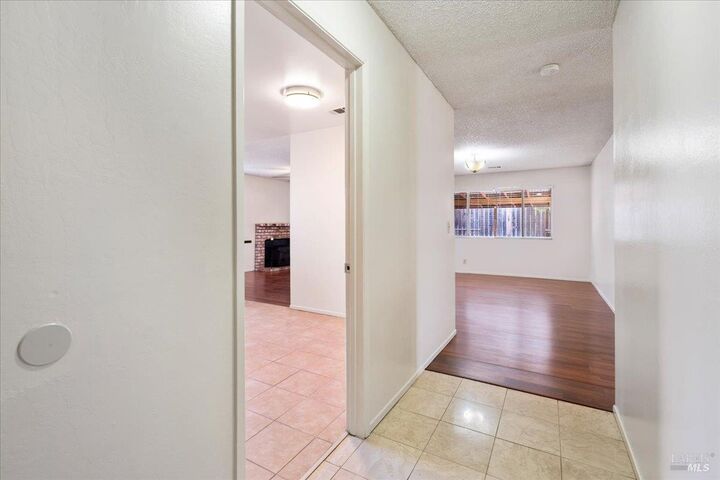 Property Photo:  2806 Marigold Drive  CA 94533 