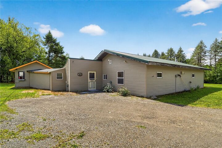 975 Irish Settlement Road  Freeville NY 13068 photo