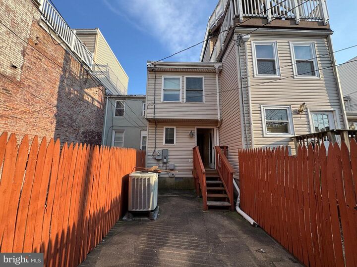 Property Photo:  118 W Randall Street  MD 21230 