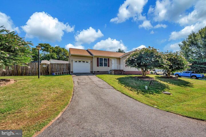 Property Photo: 10906 Peach Tree Drive VA 22407