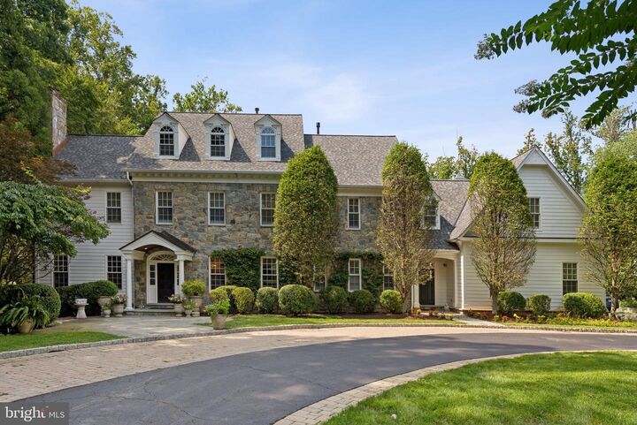 9907 Meriden Road  Potomac MD 20854 photo