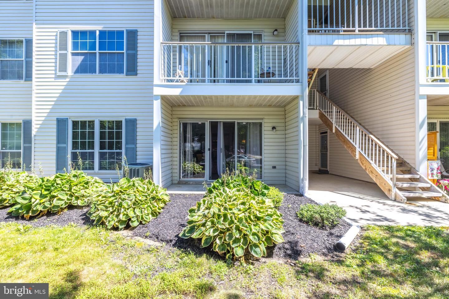 Property Photo: 17 Mulberry Court NJ 08619