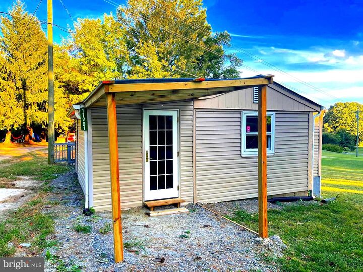 Property Photo: 11291 Pine Hill Road VA 22485