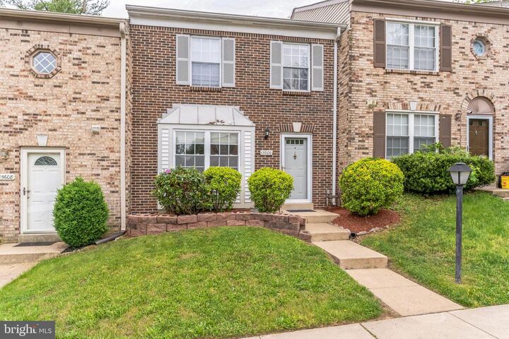 Property Photo: 15606 Traverser Court VA 22193