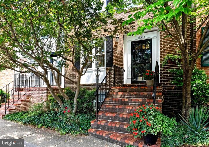 6323 Barrister Place  Alexandria VA 22307 photo