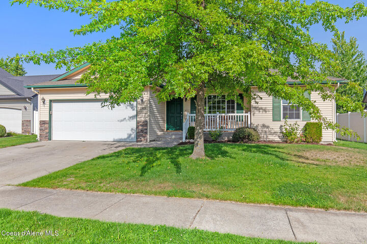 Property Photo: 2505 N Sparrow Loop ID 83854