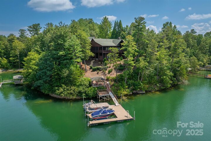 Property Photo: 5140 Beech Bluff Drive NC 28655