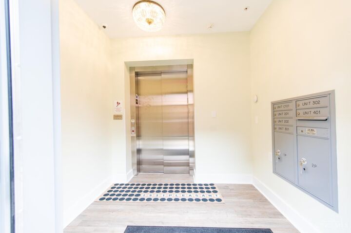 Property Photo: 1531 Pleasant Street OH 45202