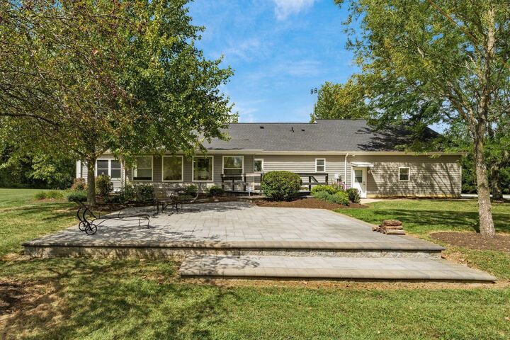 Property Photo: 9655 Salem Church NW Road OH 43110