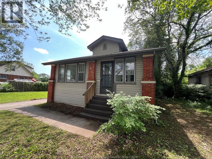 Photo de la propriété: 2423 Princess Avenue ON N8T 1V2