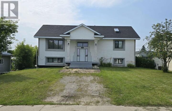 Property Photo: 404 O'Brien St ON P0T 1C0