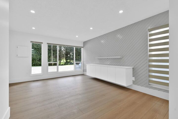 Property Photo: 34065 Hazelwood BC V2S 7R1