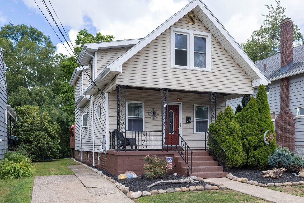 Property Photo: 234 Locust Street PA 16508
