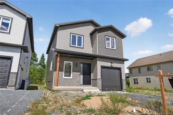 18 Weavers Way  Fredericton NB E3A 3P8 photo