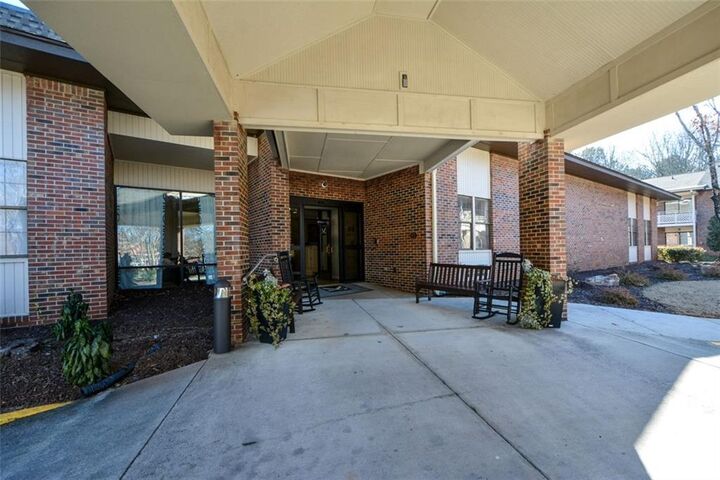 Property Photo: 475 Mount Vernon Highway NE A-102 GA 30328