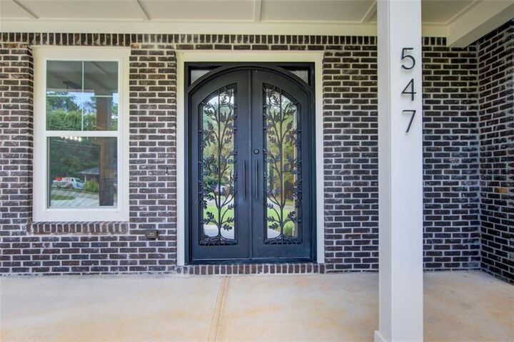 Property Photo: 547 Ridge Avenue SW GA 30126