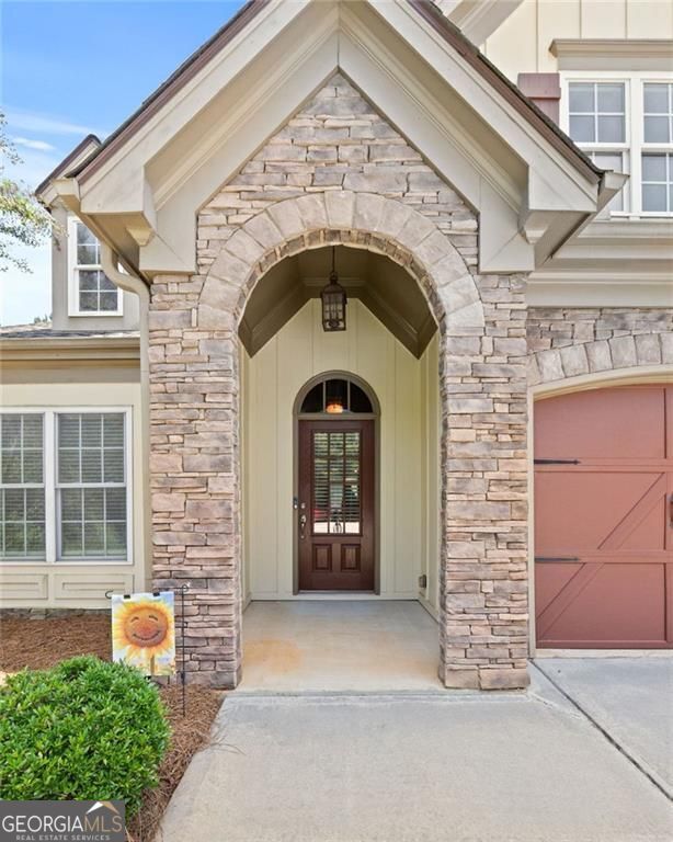 Property Photo: 5016 Wolverine Place GA 30248