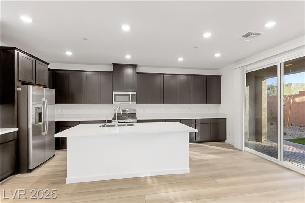 Property Photo: 200 Viento Ridge Street NV 89012