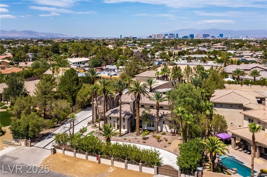 Property Photo:  368 East Torino Avenue  NV 89123 