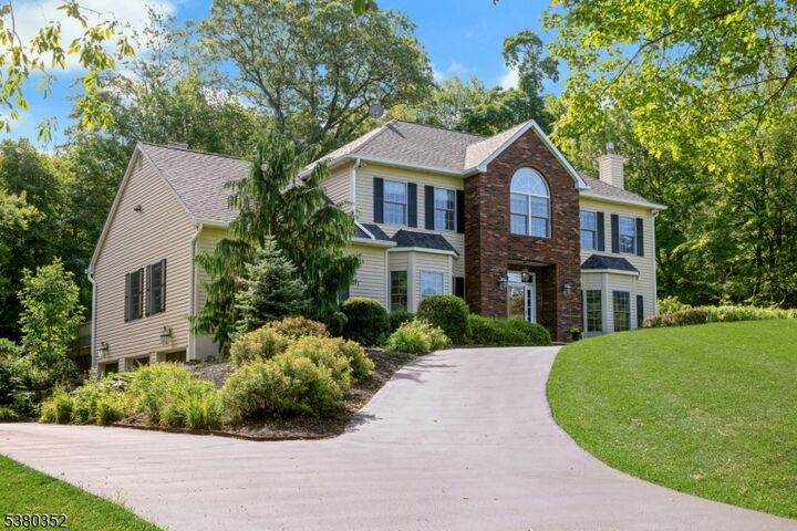 Property Photo: 49 Hidden Glen Dr NJ 07871