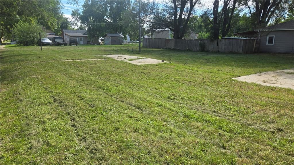 Property Photo:  902 Morgan Street  MO 64504 