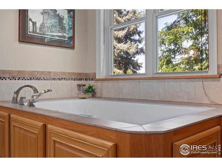 Property Photo:  4918 Hinsdale Dr  CO 80526