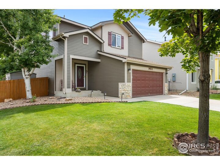 Property Photo:  3933 Celtic Ln F  CO 80524 