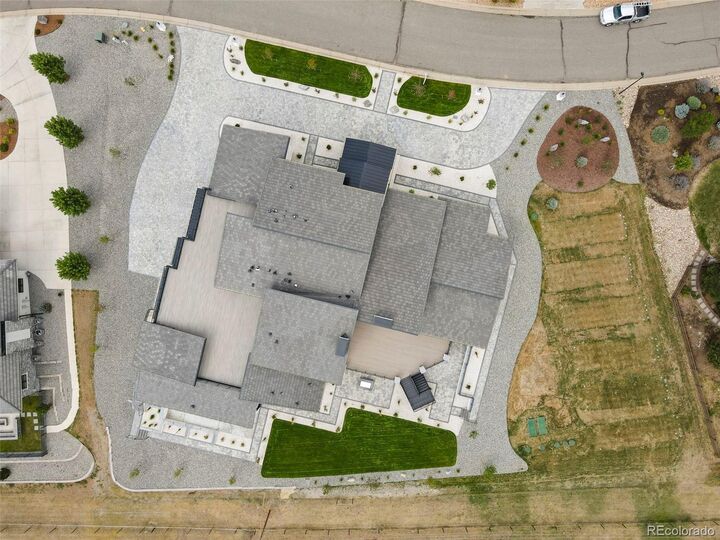 Property Photo:  6954 S Espana Way  CO 80016 