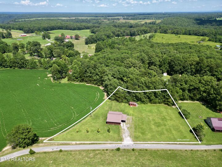 Property Photo:  1336 Baldwin Gulf Rd  TN 38553 